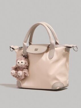 Women’s Small Top-Handle Tote Bag in Light Pink